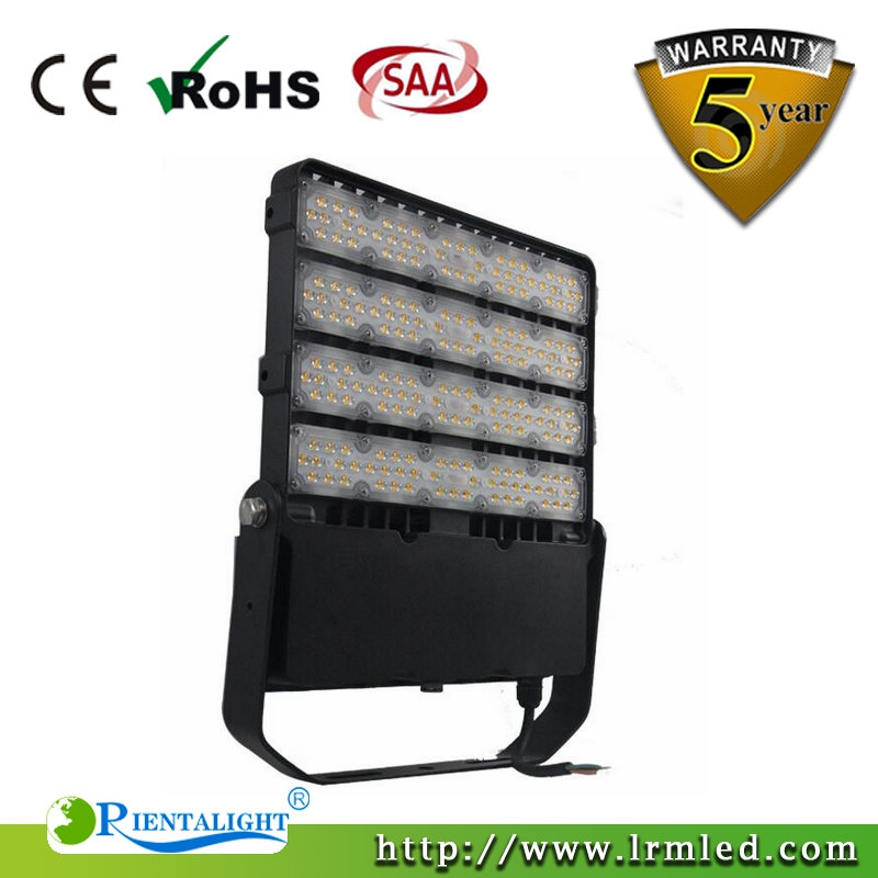 การจัดส่งไฟฟลัดไลท์ LED ใหม่จาก orientalight
